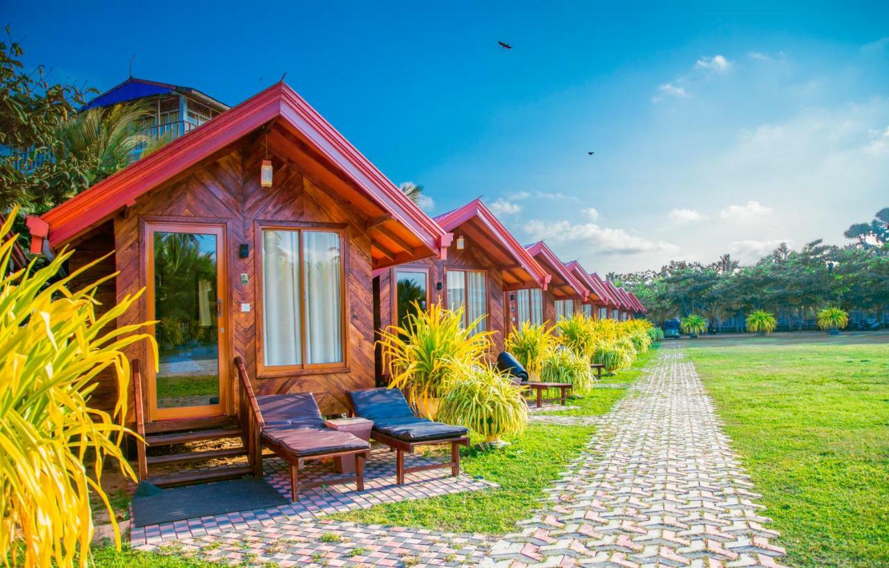Jkab Beach Resort Trincomalee Exterior photo