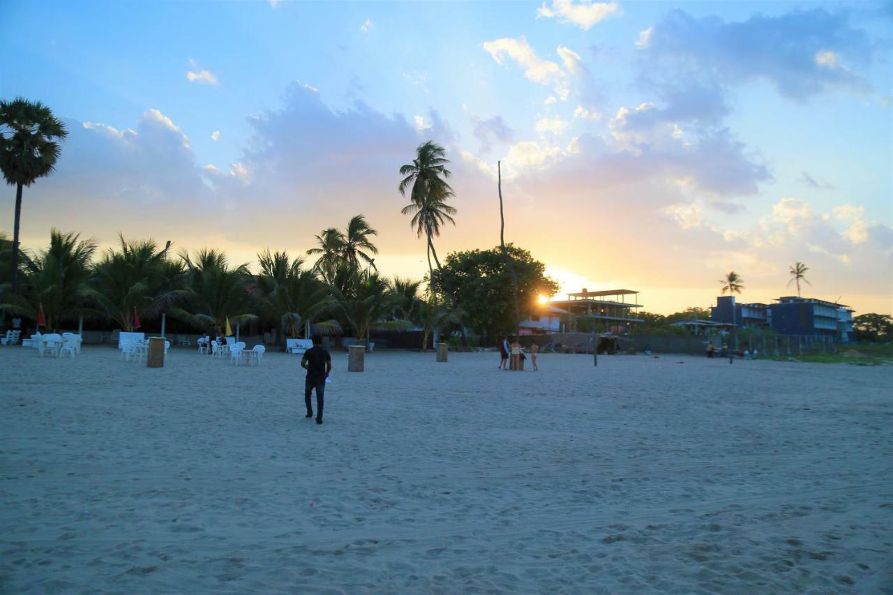 Jkab Beach Resort Trincomalee Exterior photo